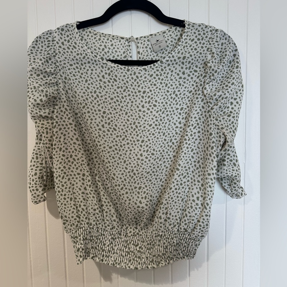 Paper Crane Cream and Green Spotted Top